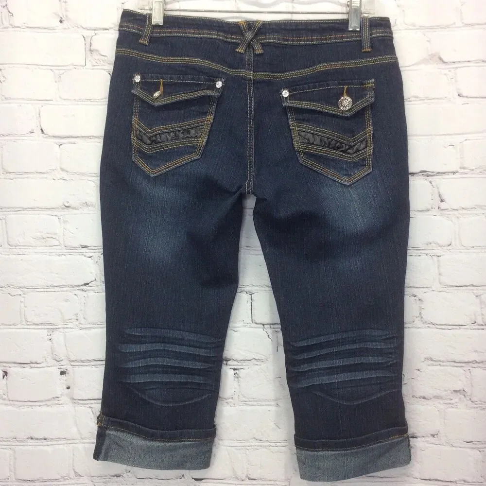 Eighty Eight Blue Jean Capri Women’s Sz 9 Cropped Cuffed Hem Mid Rise Dark Wash
